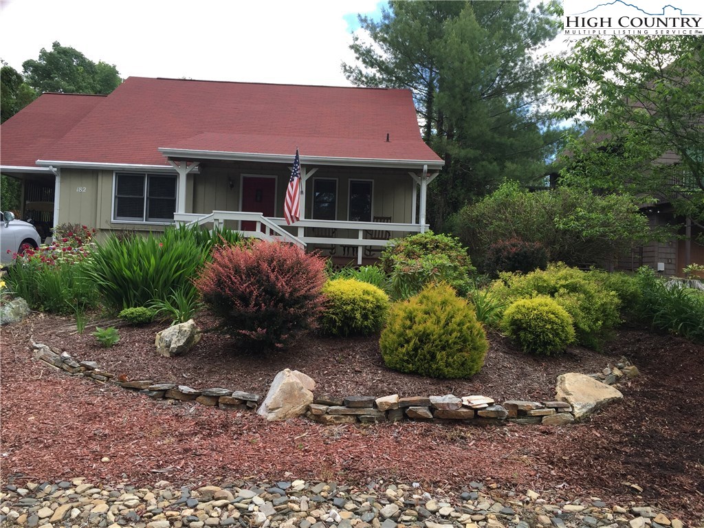 182 Pine Ridge Loop Newland, NC 28657 - Photo 5 of 28 Gallery Image 5