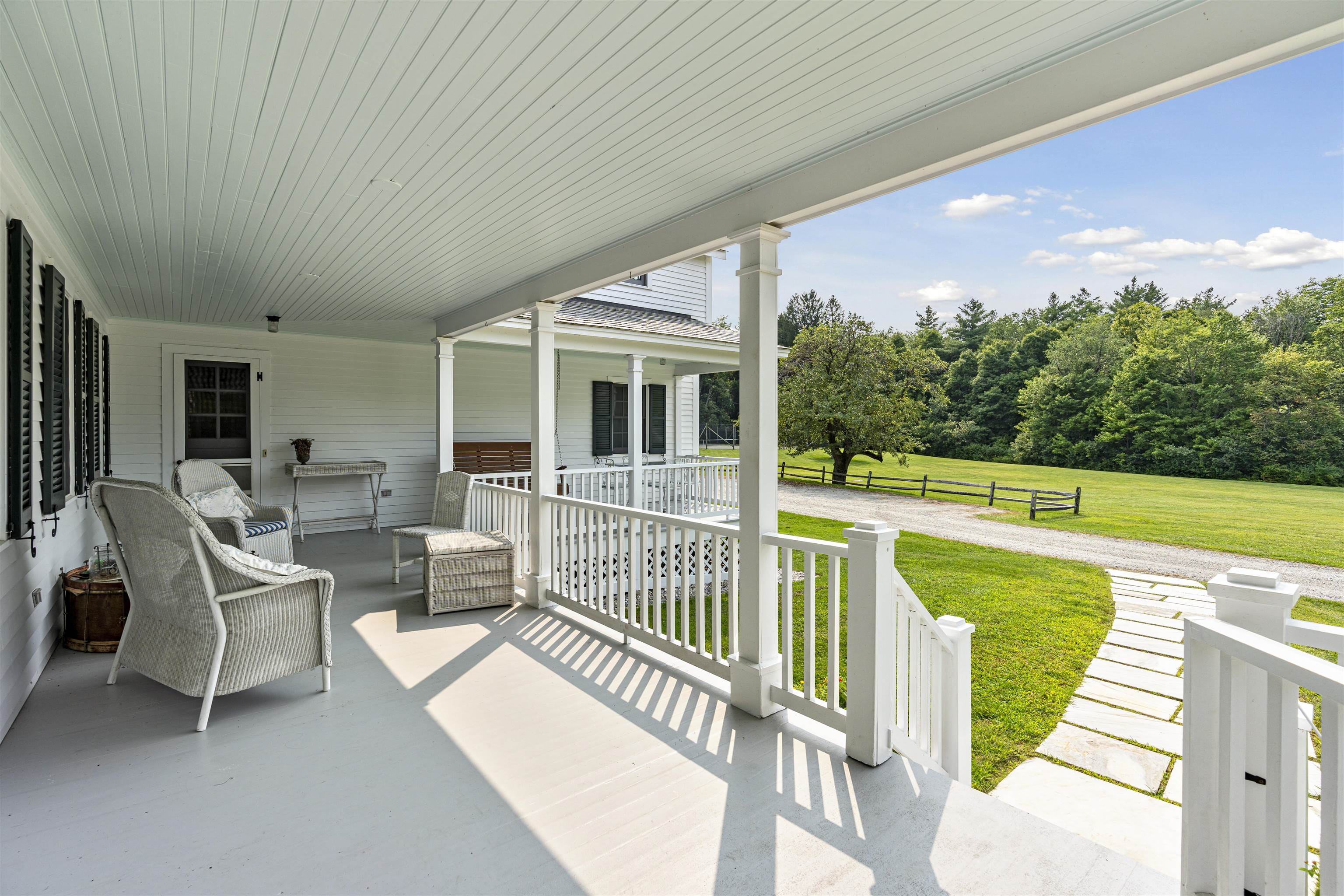 527 Benson Road Manchester, VT 05255 - Photo 13 of 38