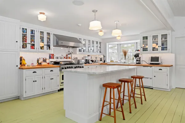$4,975,000 | 527 Benson Road, Manchester, VT 05255