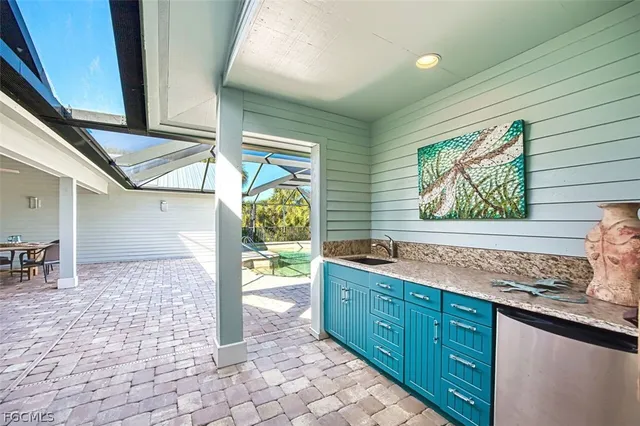 $2,294,000 | 4960 Joewood Drive, Sanibel, FL 33957