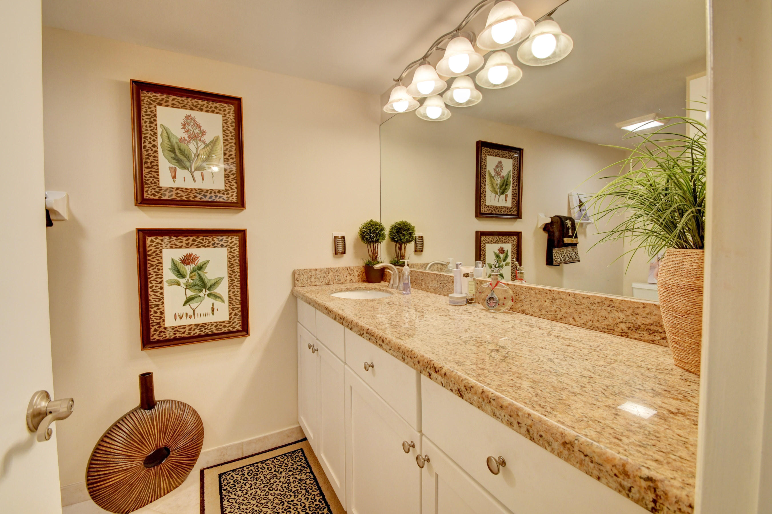 799 Jeffery Street, Unit 3110 Boca Raton, FL 33487 - Photo 14 of 21 MASTER BATH