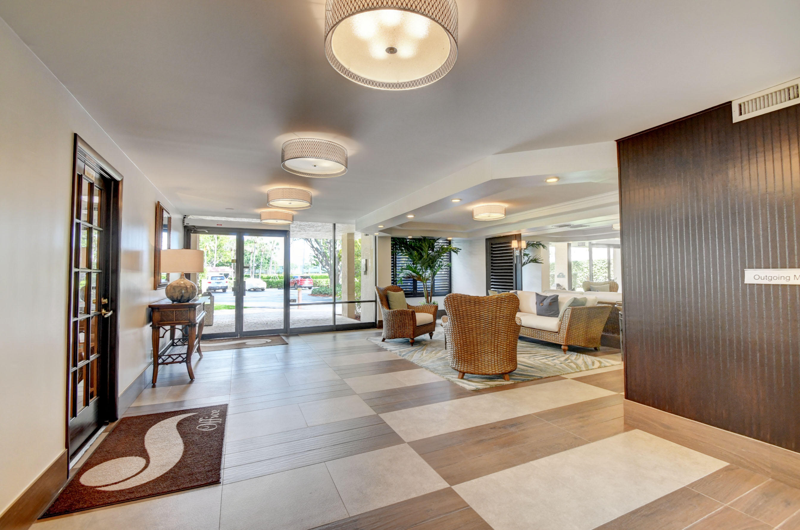 799 Jeffery Street, Unit 3110 Boca Raton, FL 33487 - Photo 20 of 21 LOBBY