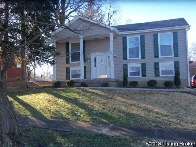 6904 Downs Branch Road Louisville, KY 40228 - Photo 1 of 31 Primary Photo