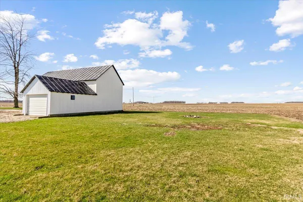 $239,900 | 6064 East 300 North, Union City, IN 47390