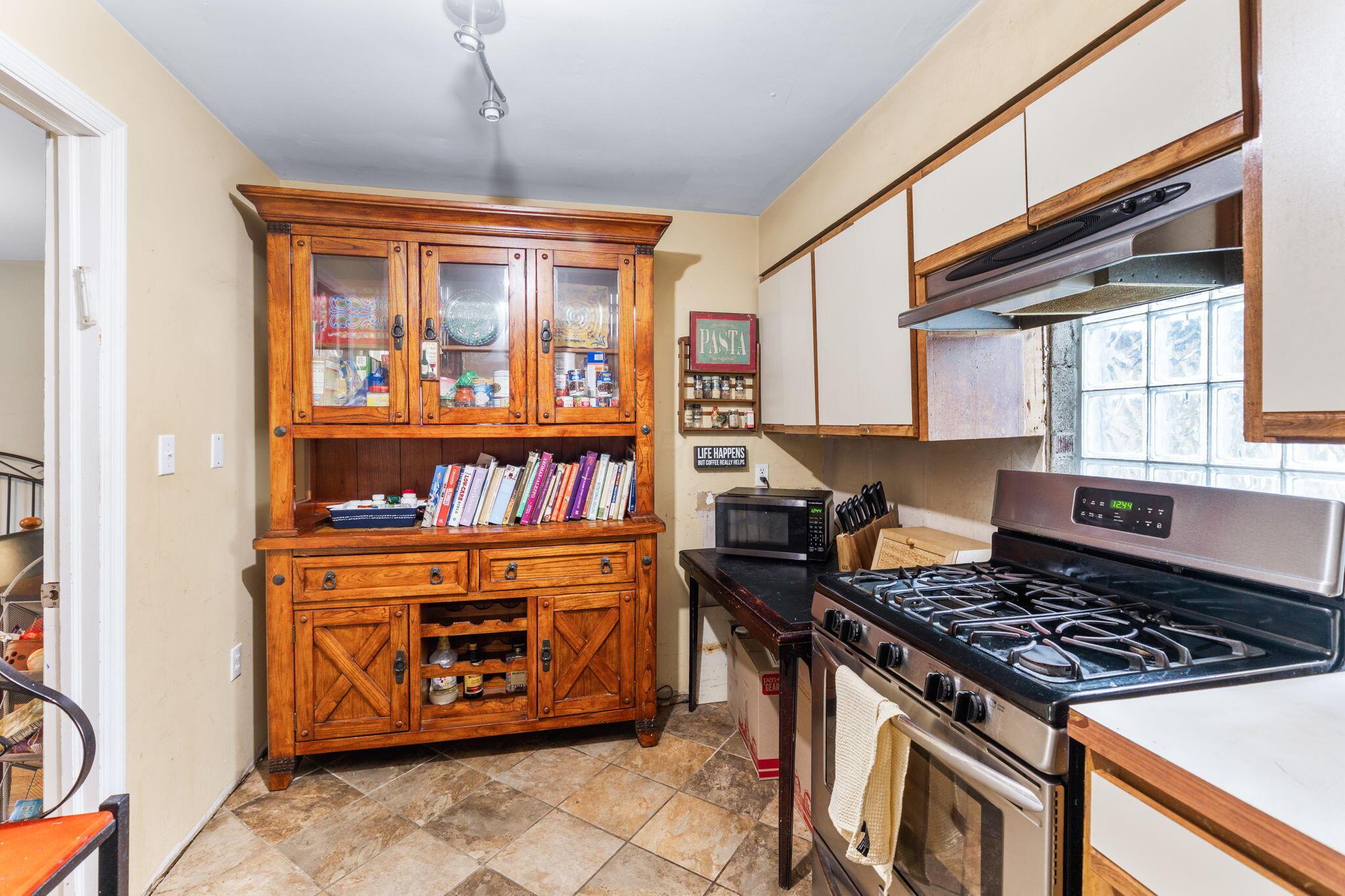 2909 Bryden Road Columbus, OH 43209 - Photo 18 of 52 large-0197cac7-a6ae-738a-8eb7-eac6f4ed84