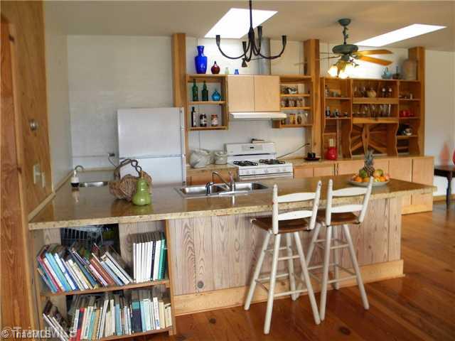 Kitchen. 