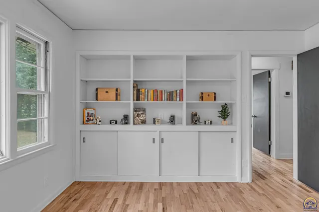 $365,000 | 3636 Southwest Stratford Road, Topeka, KS 66604