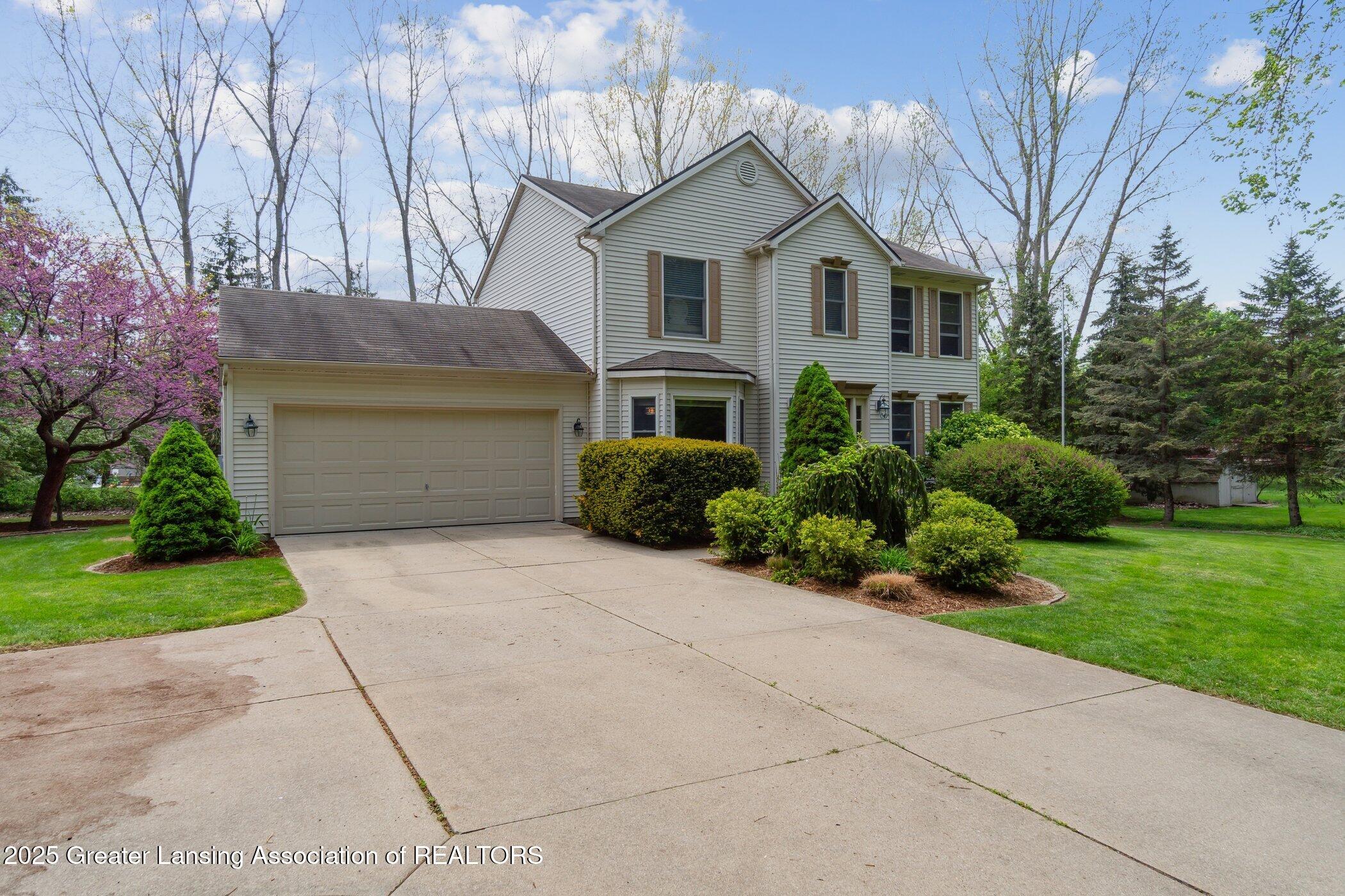 3883 Sandhill Road Lansing, MI 48911 - Photo 2 of 70 3883-Sandhill-Rd-Lansing-MI-48911-Window