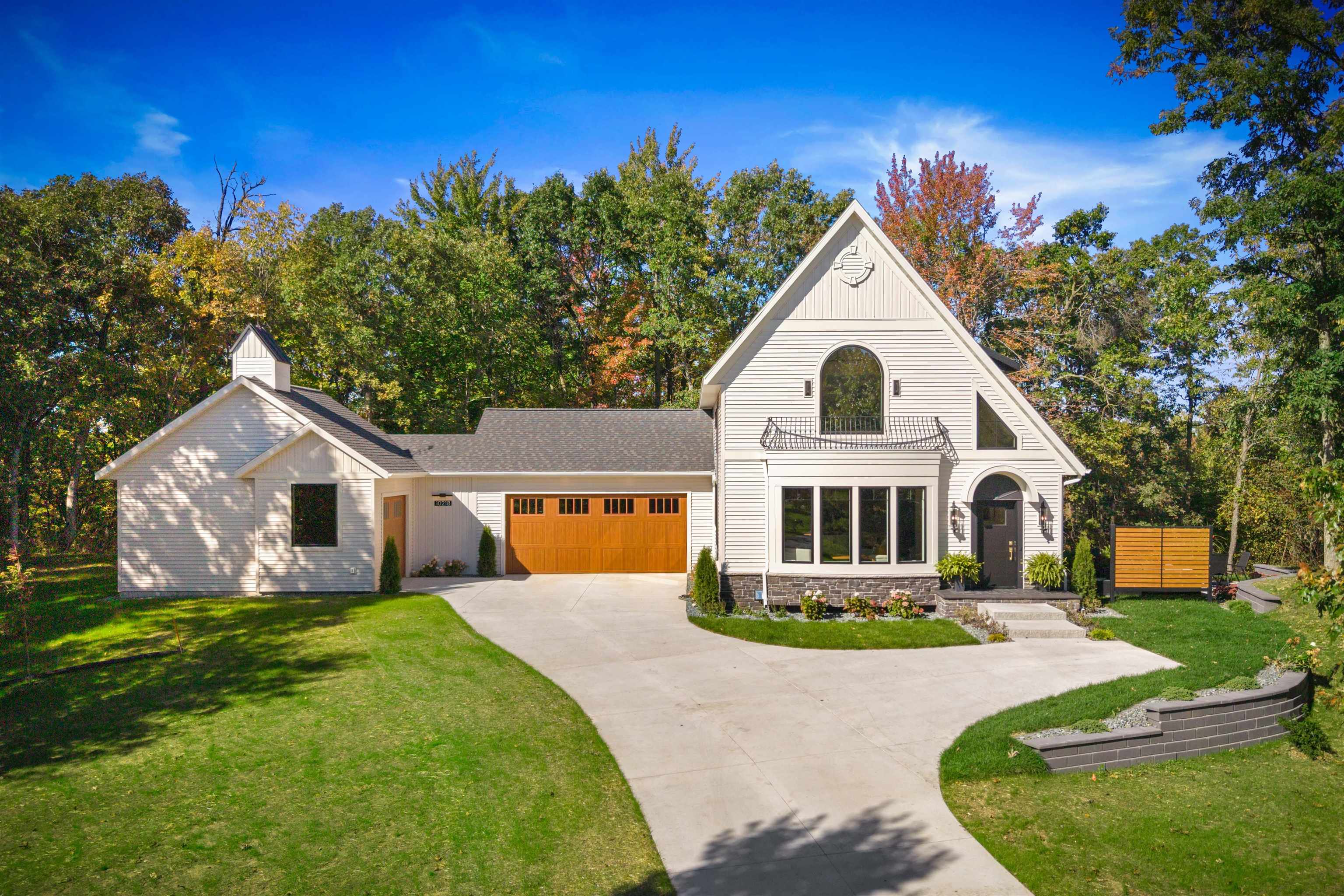 10218 Yellow Brick Road Amherst, WI 54406 - Photo 2 of 55 Gallery Image 2