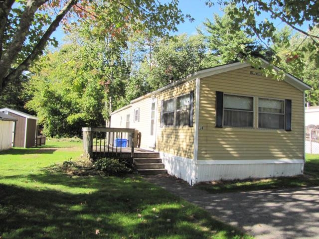 14 Cedar Street Exeter, NH 03833 - Photo 1 of 27 Gallery Image 1