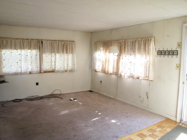 14 Cedar Street Exeter, NH 03833 - Photo 5 of 27 Gallery Image 5