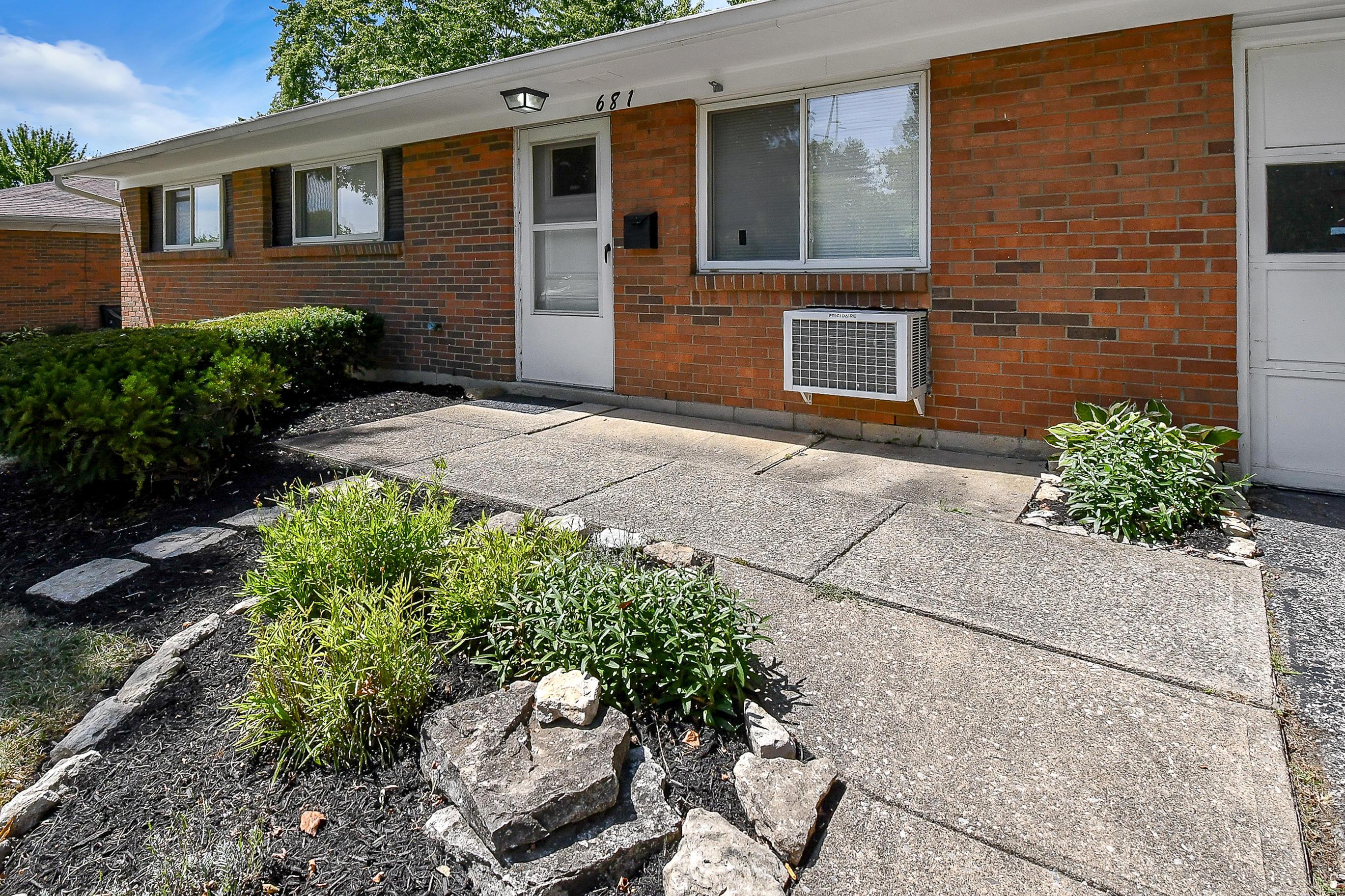 681 South Spring Road Westerville, OH 43081 - Photo 1 of 24 Gallery Image 1