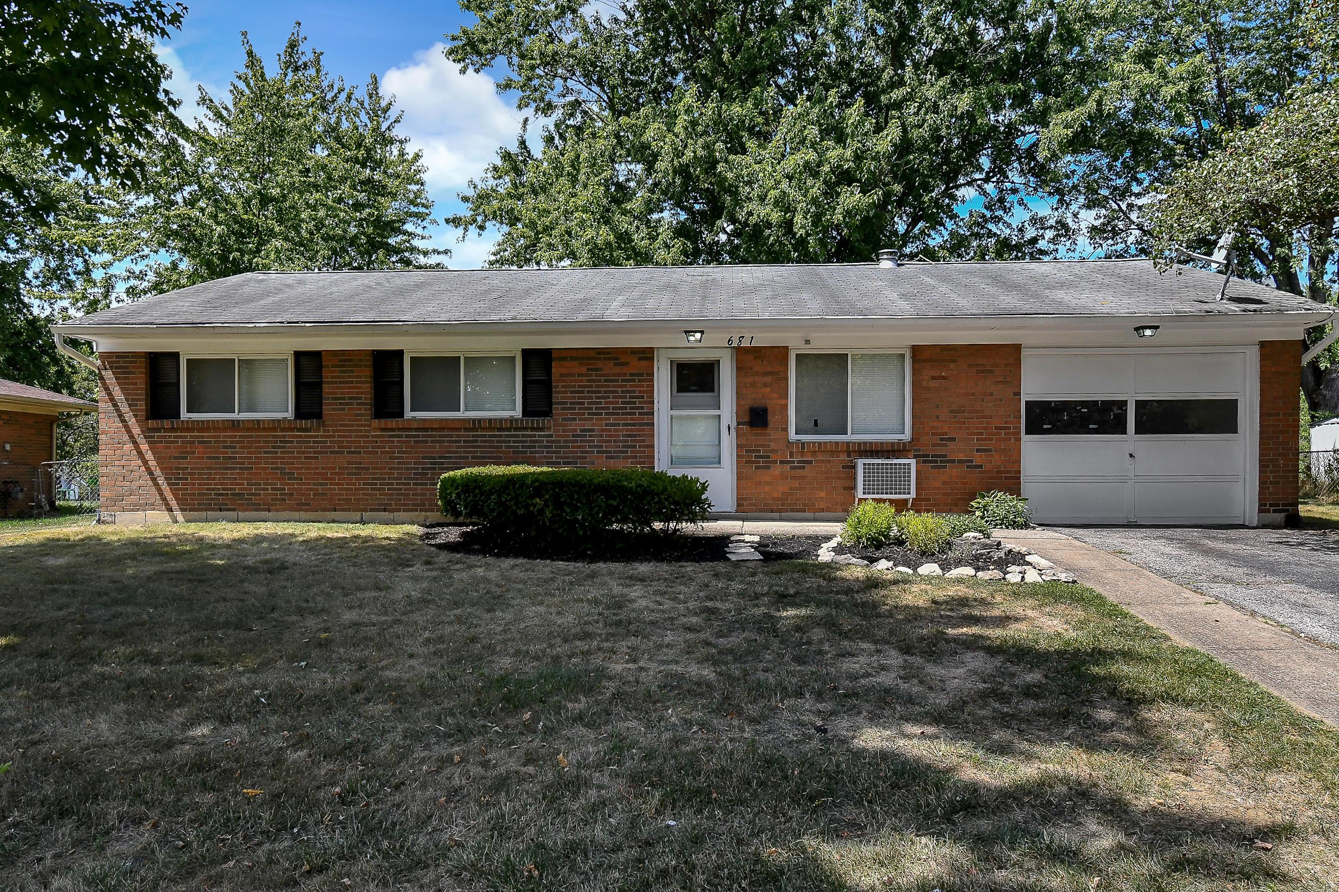 681 South Spring Road Westerville, OH 43081 - Photo 2 of 24 Gallery Image 2