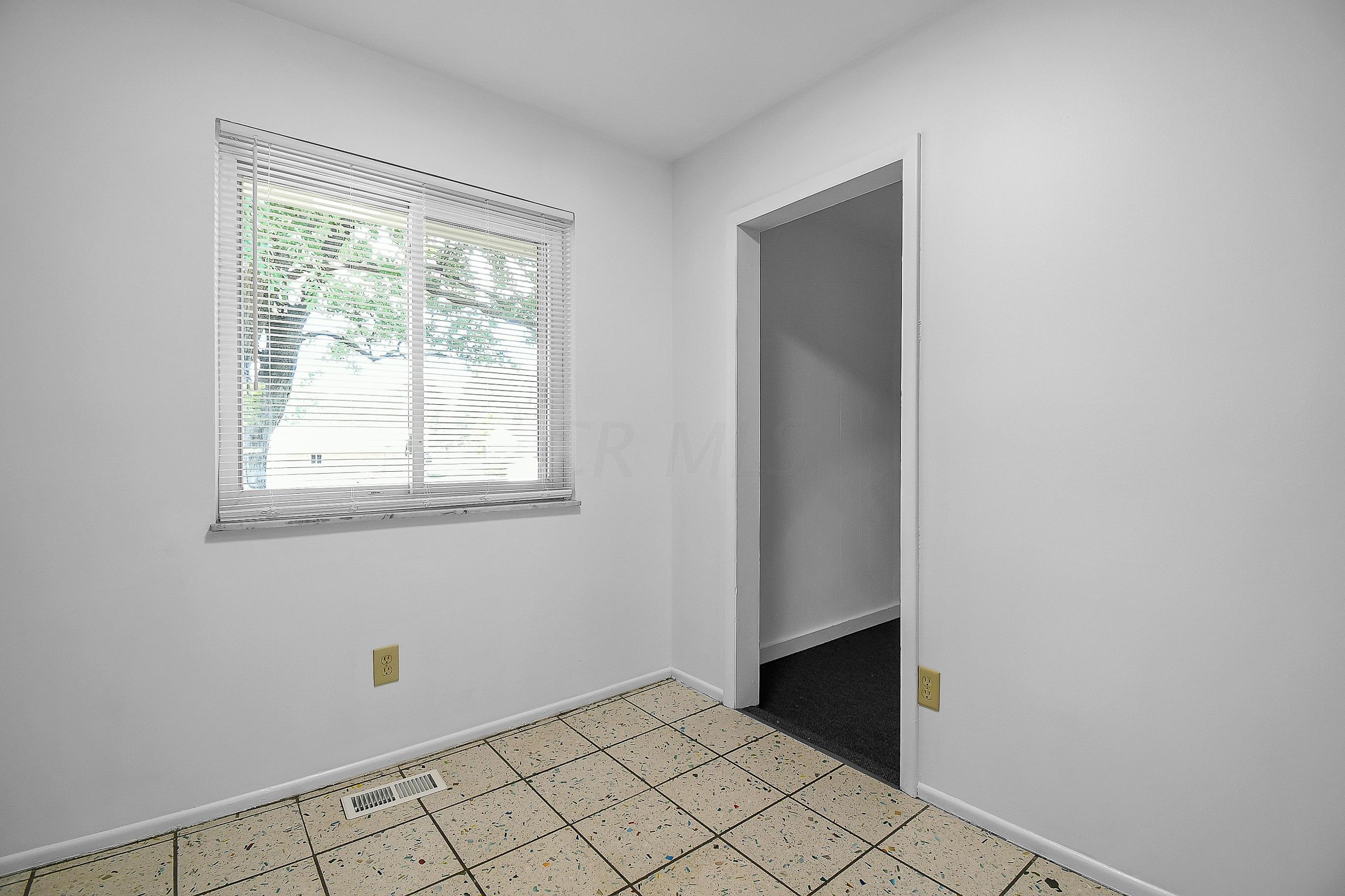681 South Spring Road Westerville, OH 43081 - Photo 9 of 24 Gallery Image 9