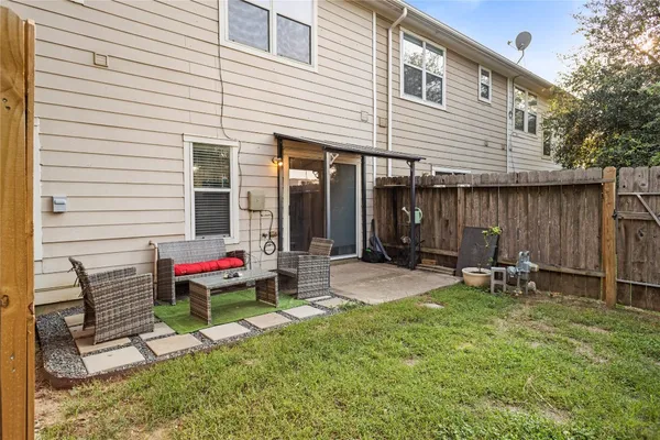 $1,775 | 14522 Durham Chase Lane, Houston, TX 77095