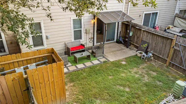 $1,775 | 14522 Durham Chase Lane, Houston, TX 77095