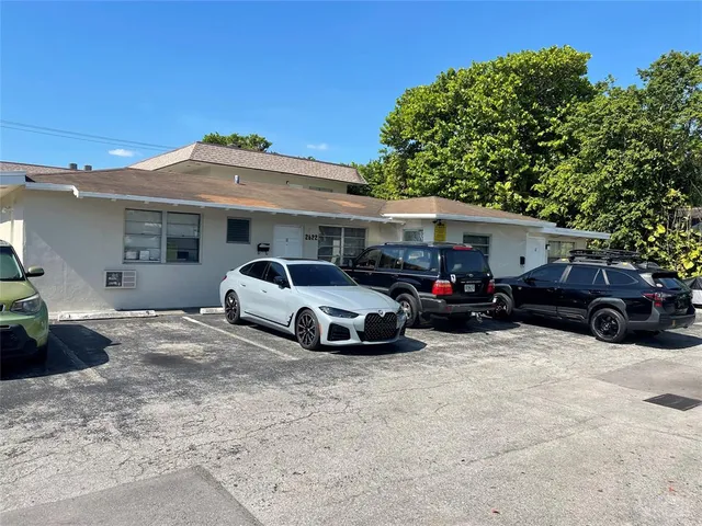 $1,550 | 2622 Johnson Street, Hollywood, FL 33020