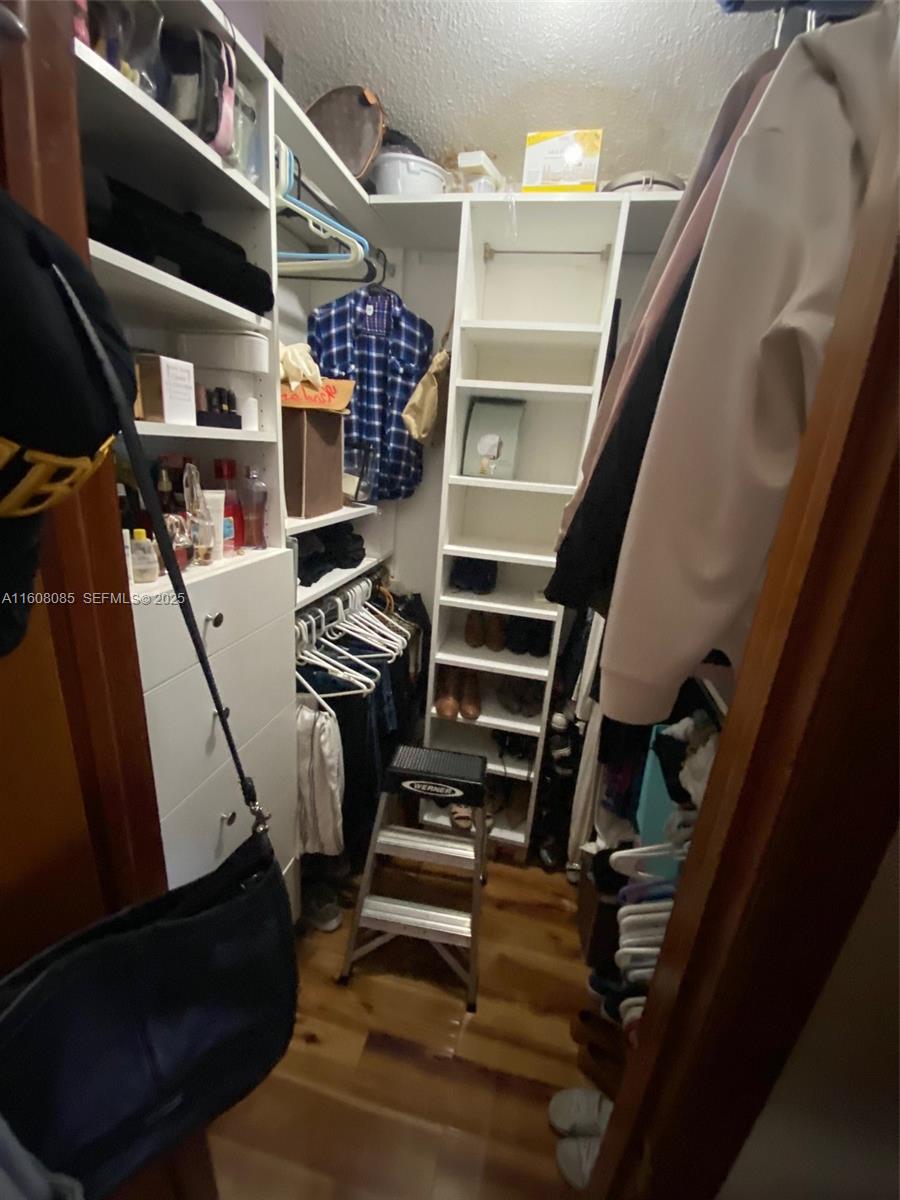 1632 Southwest 19th Terrace Miami, FL 33145 - Photo 10 of 16 a view of entryway