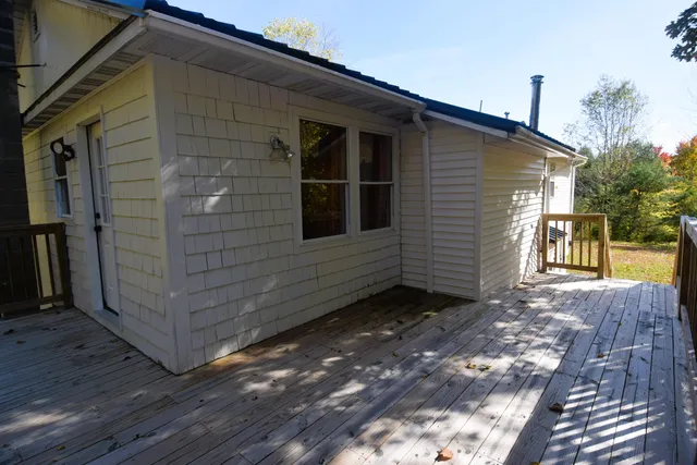 $389,900 | 423 East River Road, Skowhegan, ME 04976