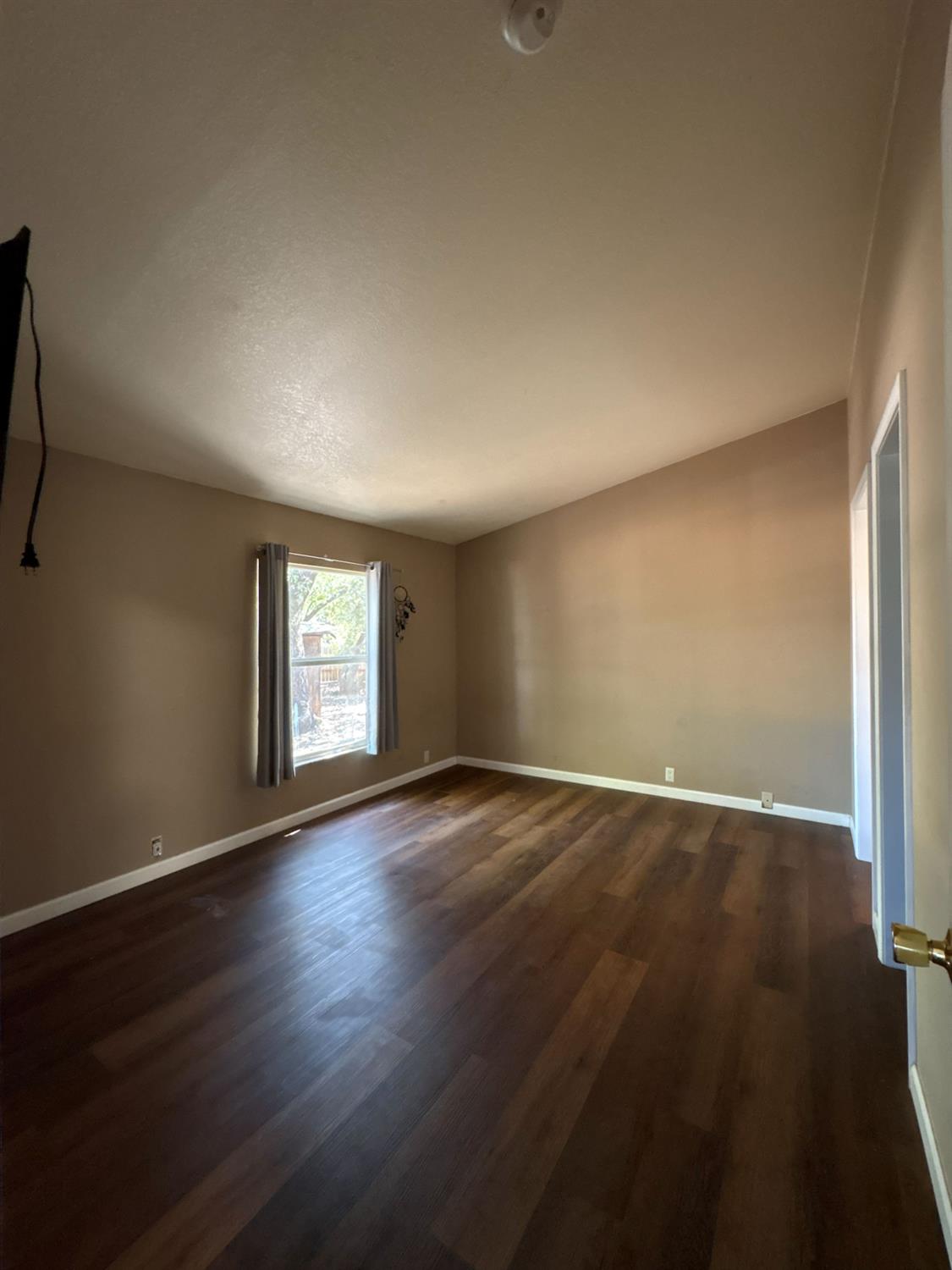 7747 Doster Road Mountain Ranch, CA 95246 - Photo 24 of 36 Gallery Image 24