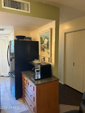 $395,000 | 522 East Topeka Drive, Phoenix, AZ 85024