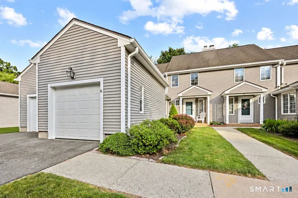 $439,900 | 6 Copley Road, Unit 6, Glastonbury, CT 06073