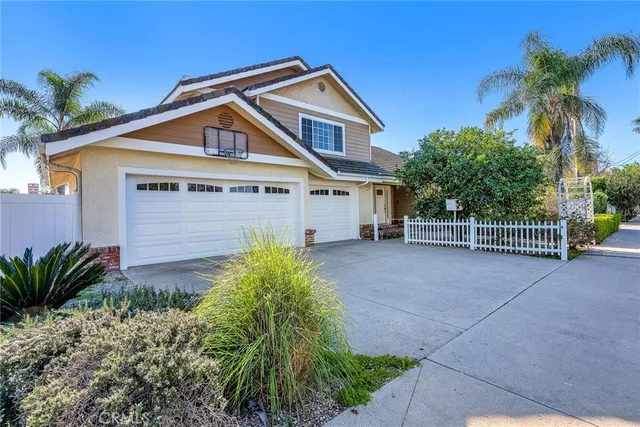 $828,000 | 16024 Hart Street, Van Nuys, CA 91406