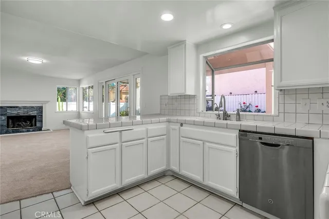 $828,000 | 16024 Hart Street, Van Nuys, CA 91406