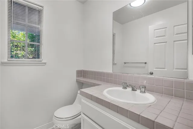 $828,000 | 16024 Hart Street, Van Nuys, CA 91406