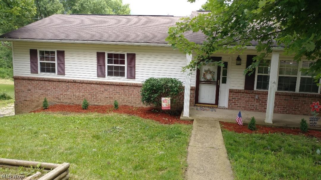 321 Genteel Ridge Road Wellsburg, WV 26070 - Photo 2 of 16