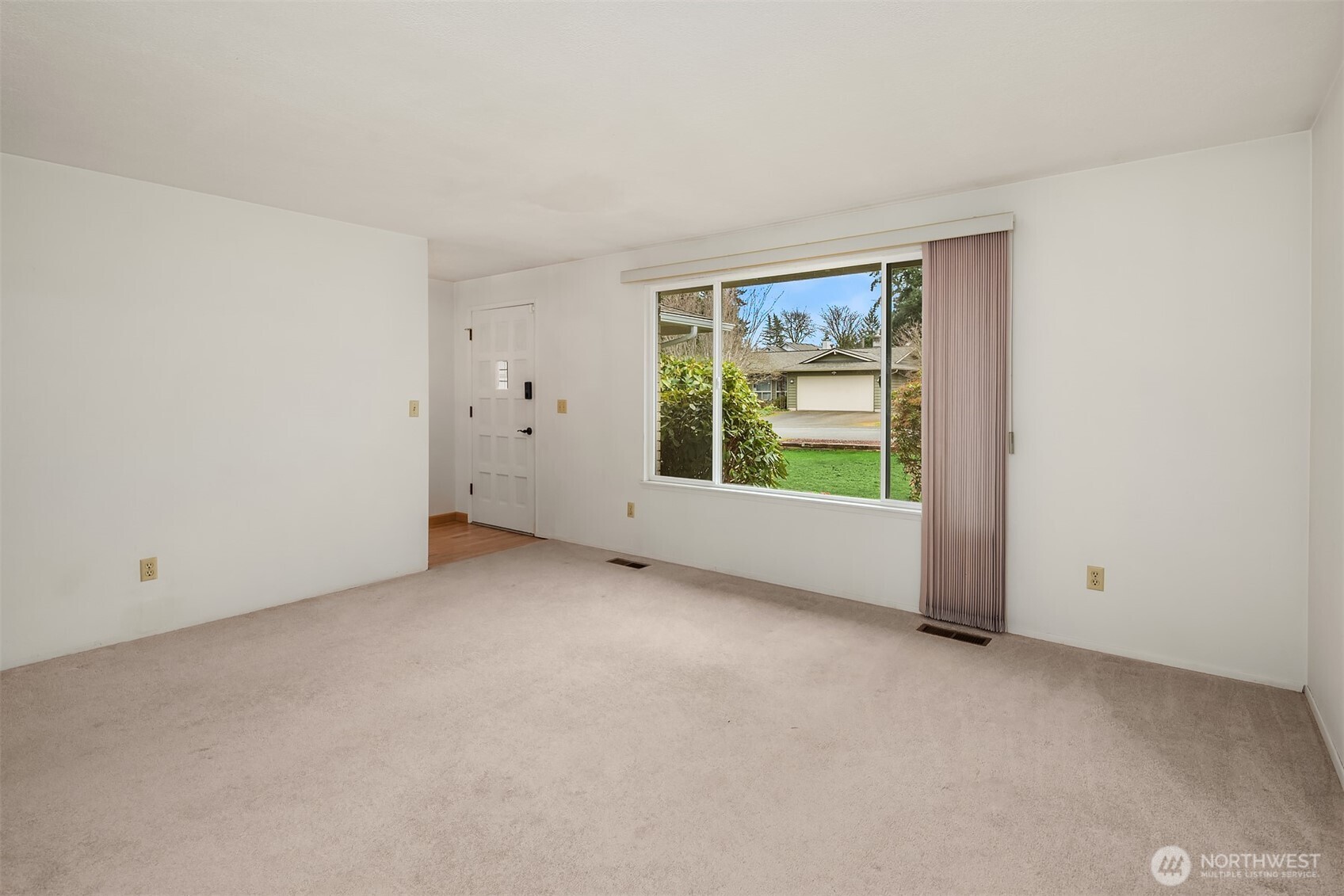 4908 Northeast 24th Street Renton, WA 98059 - Photo 14 of 25 Gallery Image 14