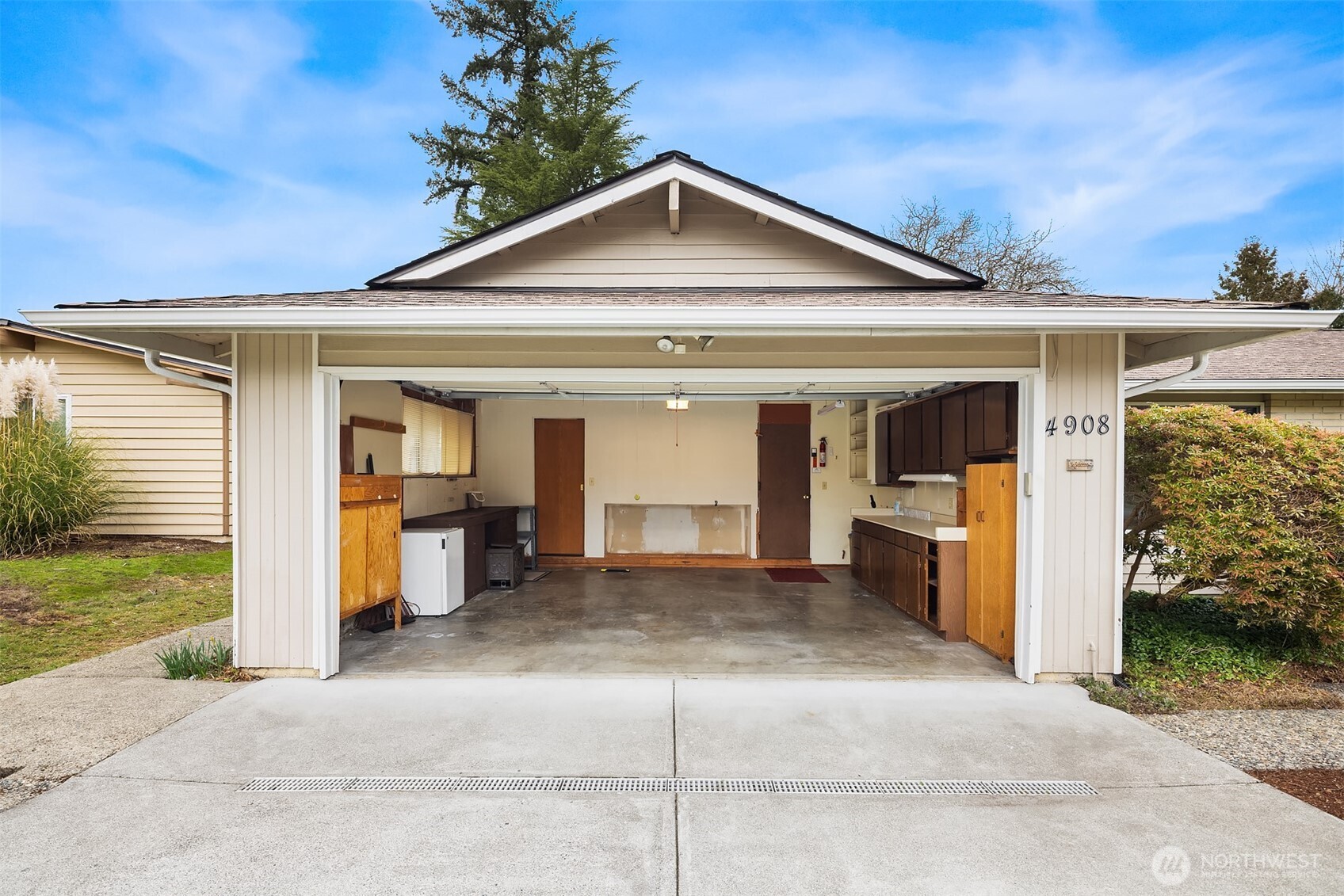 4908 Northeast 24th Street Renton, WA 98059 - Photo 22 of 25 Gallery Image 22