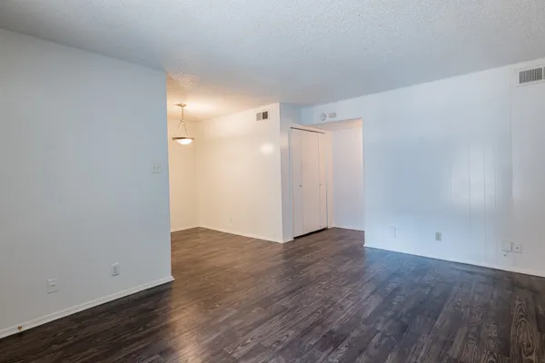 $1,449 | 3121 Speedway, Unit 106, Austin, TX 78705