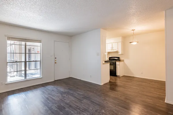 $1,449 | 3121 Speedway, Unit 106, Austin, TX 78705