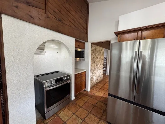 $539,000 | 1203 Half Moon Drive, Wharton, TX 77488