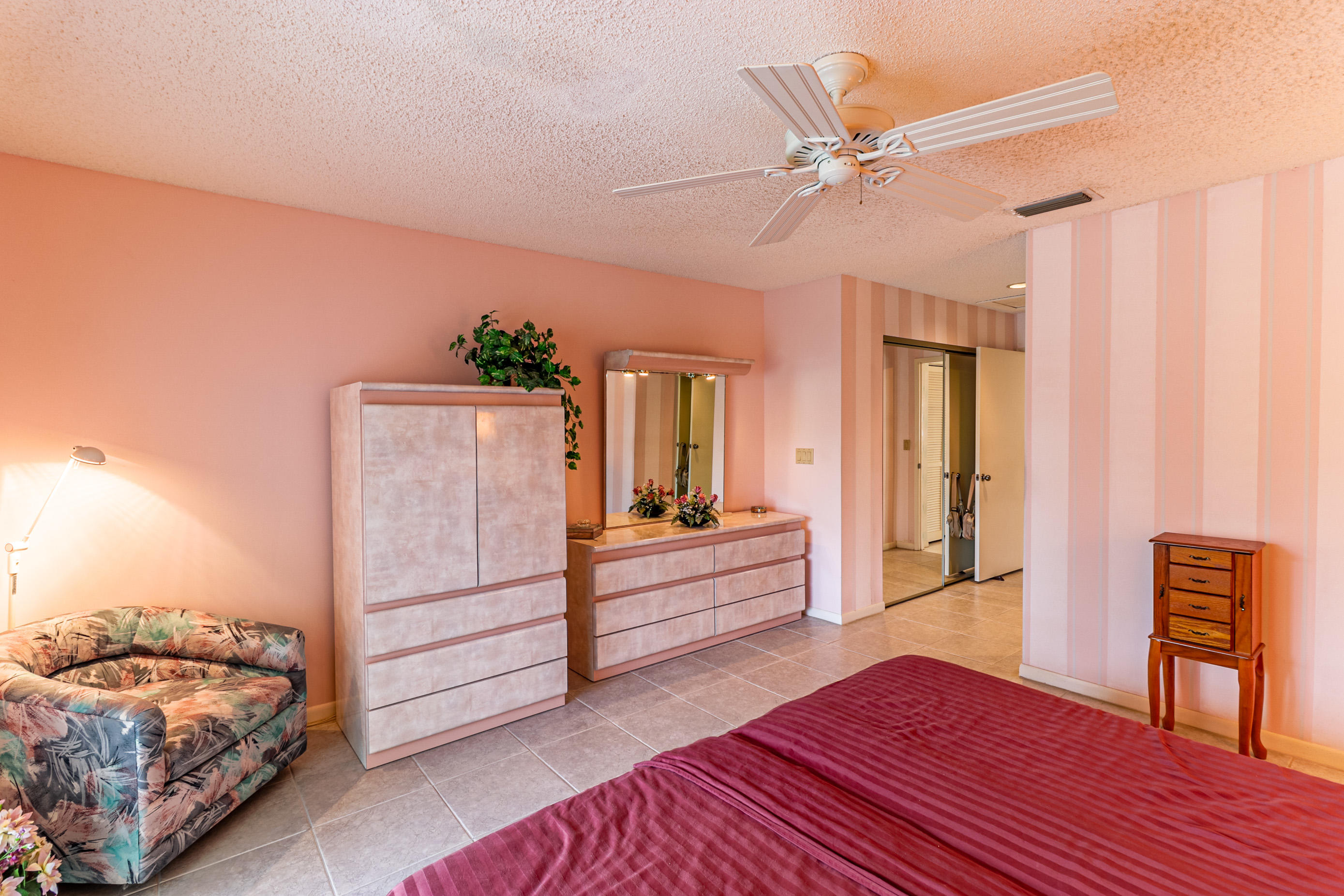 6220 Kings Gate Circle Delray Beach, FL 33484 - Photo 13 of 27 IMG_3694-HDR