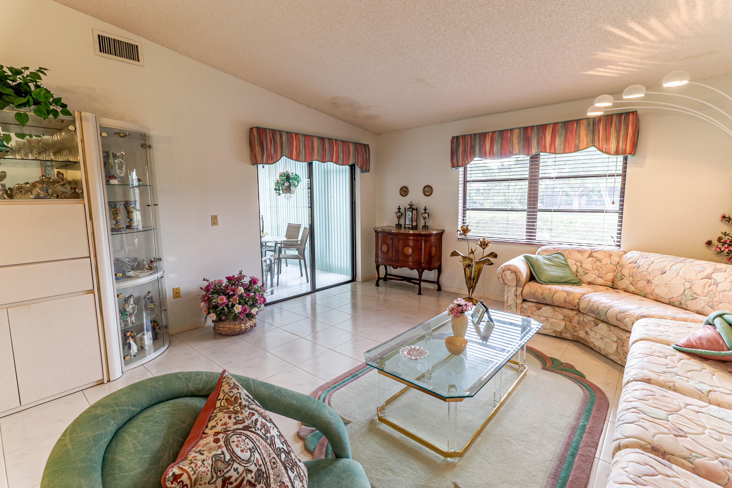 6220 Kings Gate Circle Delray Beach, FL 33484 - Photo 10 of 27 3IMG_3779-HDR