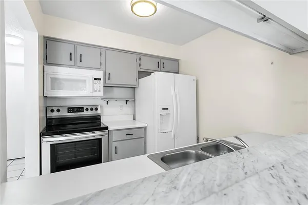 $1,345 | 305 Northlake Drive, Unit 305, Sanford, FL 32773