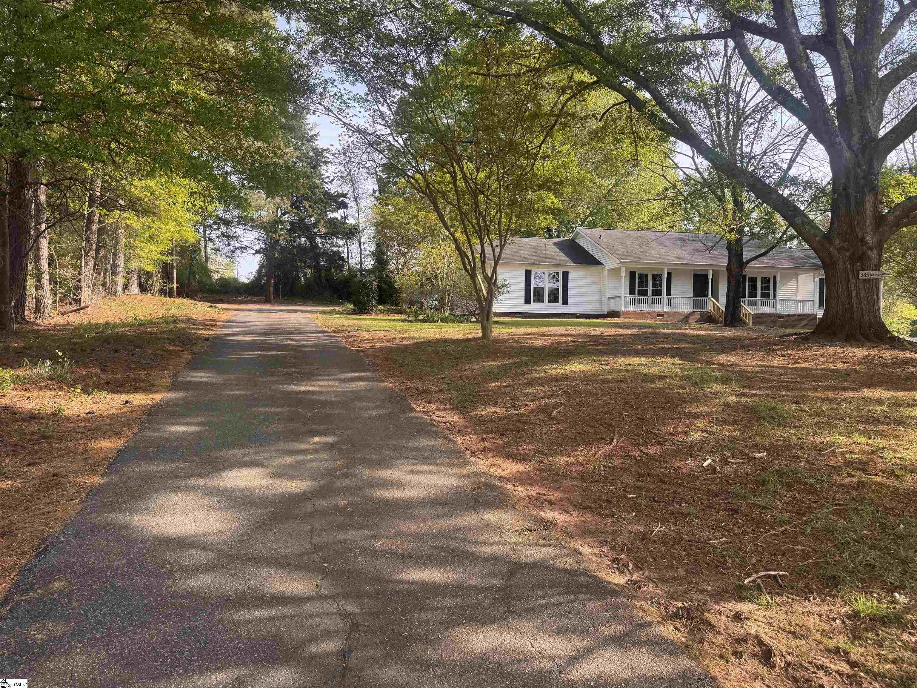 385 State Rd S-42-7065 Campobello, SC 29322 - Photo 4 of 39