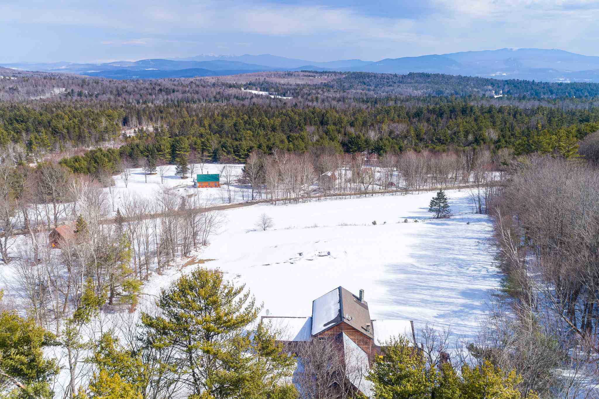 1707 Perini Road Newbury, VT 05051 - Photo 2 of 21 Gallery Image 2