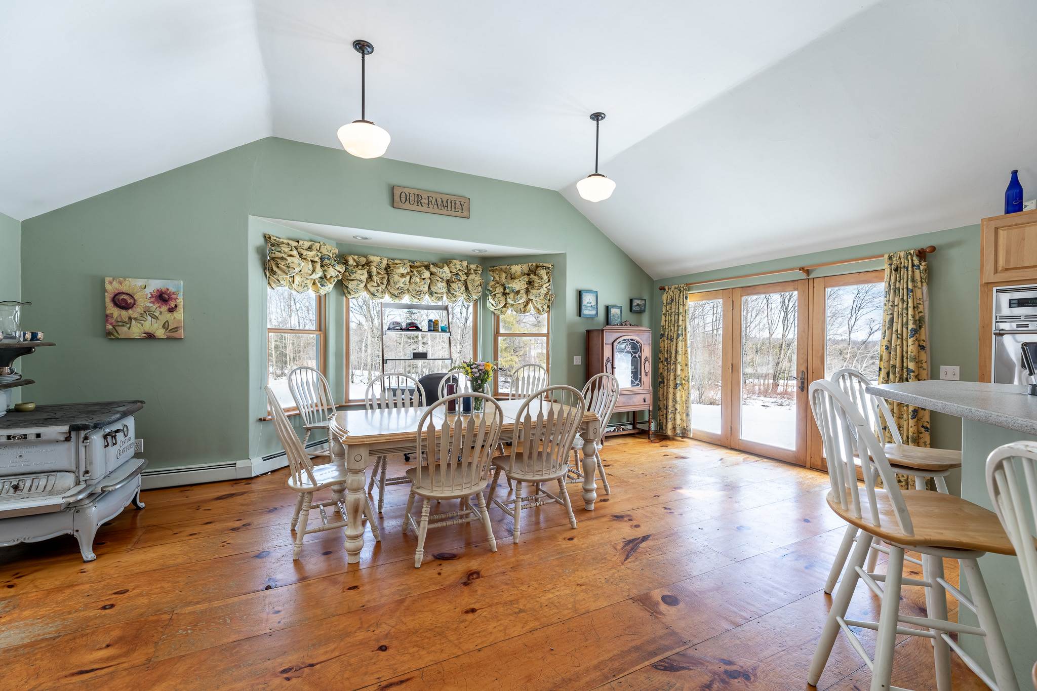 1707 Perini Road Newbury, VT 05051 - Photo 8 of 21 Gallery Image 8