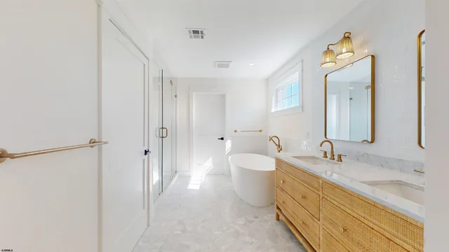 $2,499,999 | 1904 West Brigantine Avenue, Brigantine, NJ 08203