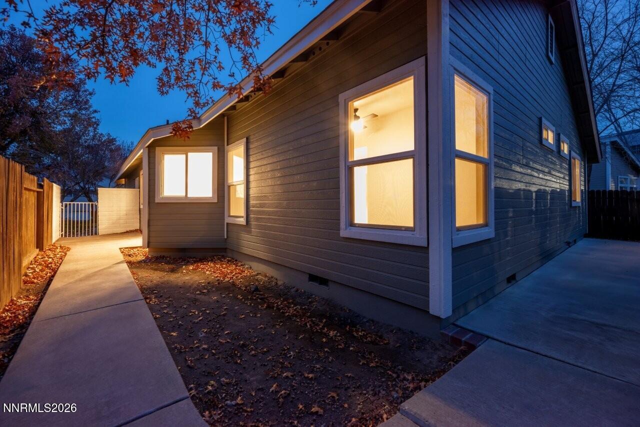 7562 Wheeldale Circle Reno, NV 89511 - Photo 32 of 34 85b