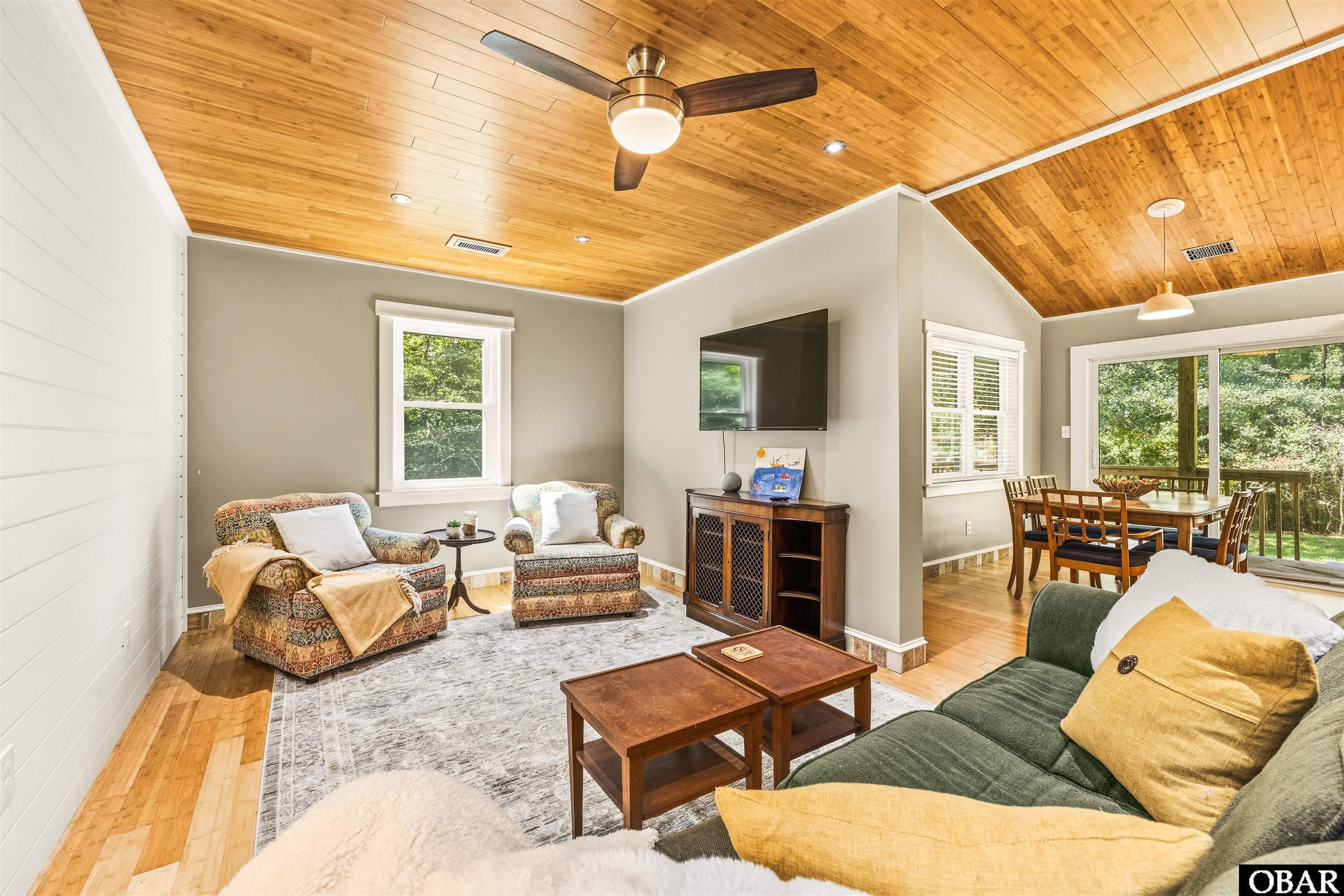 5104 The Woods Road Kitty Hawk, NC 27949 - Photo 5 of 41 Gallery Image 5