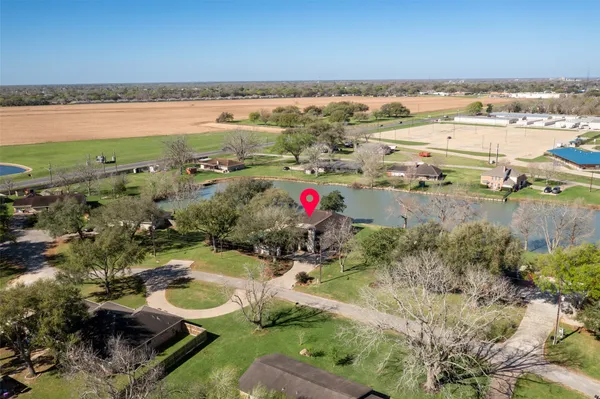 $525,000 | 315 Bolling Green Drive, Wharton, TX 77488