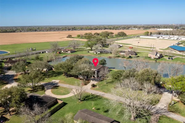 $525,000 | 315 Bolling Green Drive, Wharton, TX 77488