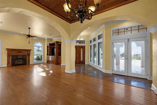 $525,000 | 315 Bolling Green Drive, Wharton, TX 77488