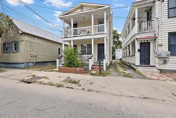 $2,095 | 138 Line Street, Unit 4, Charleston, SC 29403