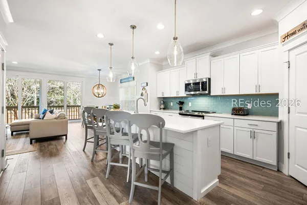 $1,599,000 | 99 Sandcastle Court, Hilton Head Island, SC 29928