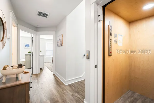 $1,599,000 | 99 Sandcastle Court, Hilton Head Island, SC 29928